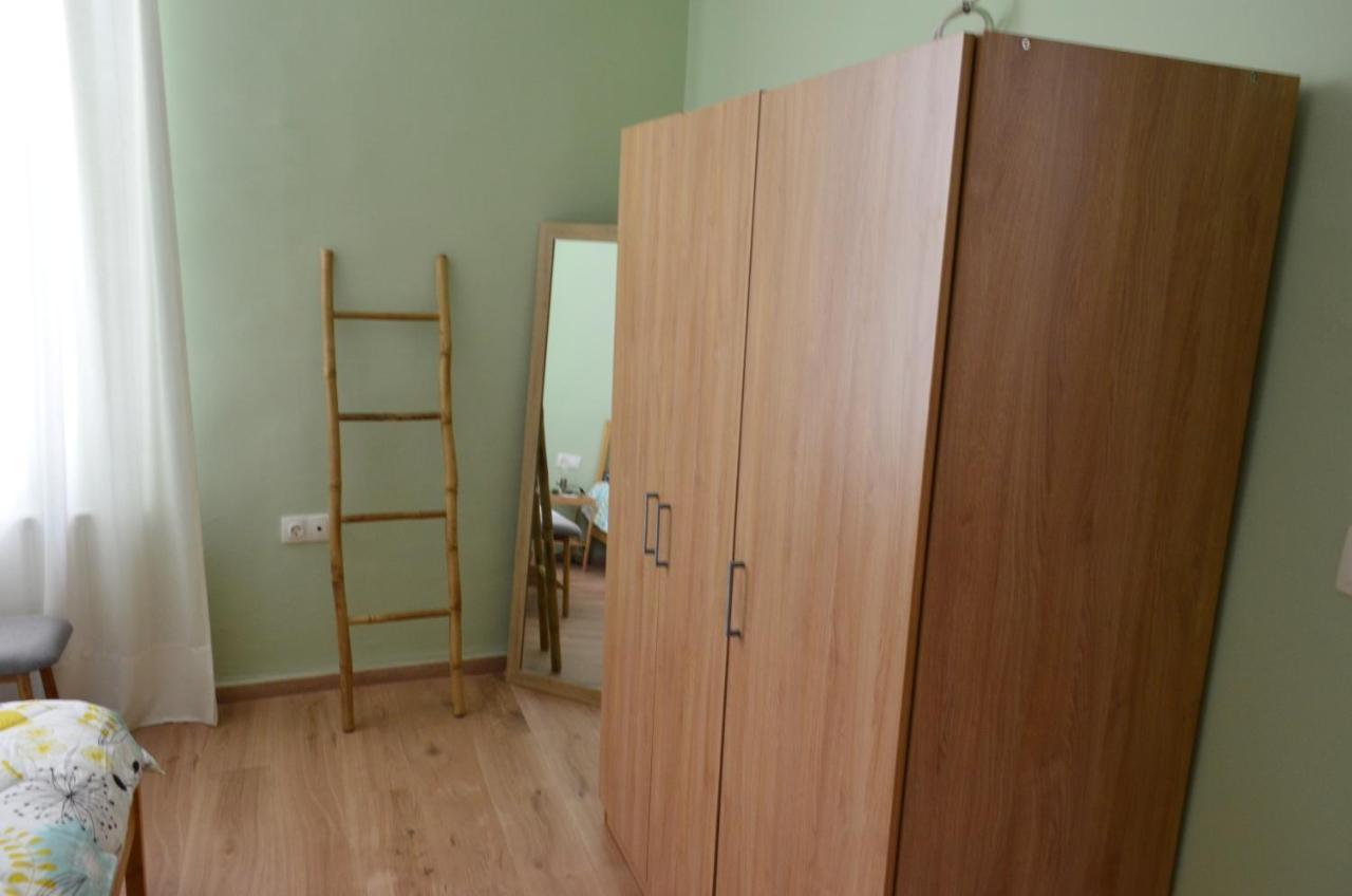 Αισθηση Απεραντησ Γαληνησ Και Ελευθεριασ Apartment Kavala Exterior photo